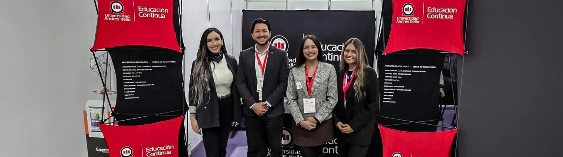 UNAB participó en la Expo Mercado Público 2025 con oferta de programas